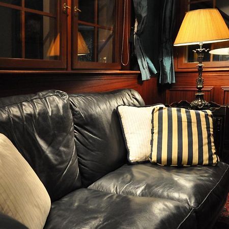 Hotel De La Paix シャンペリー エクステリア 写真