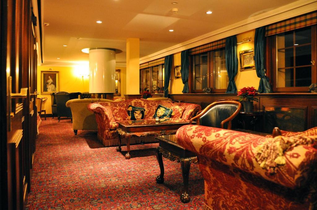Hotel De La Paix シャンペリー エクステリア 写真