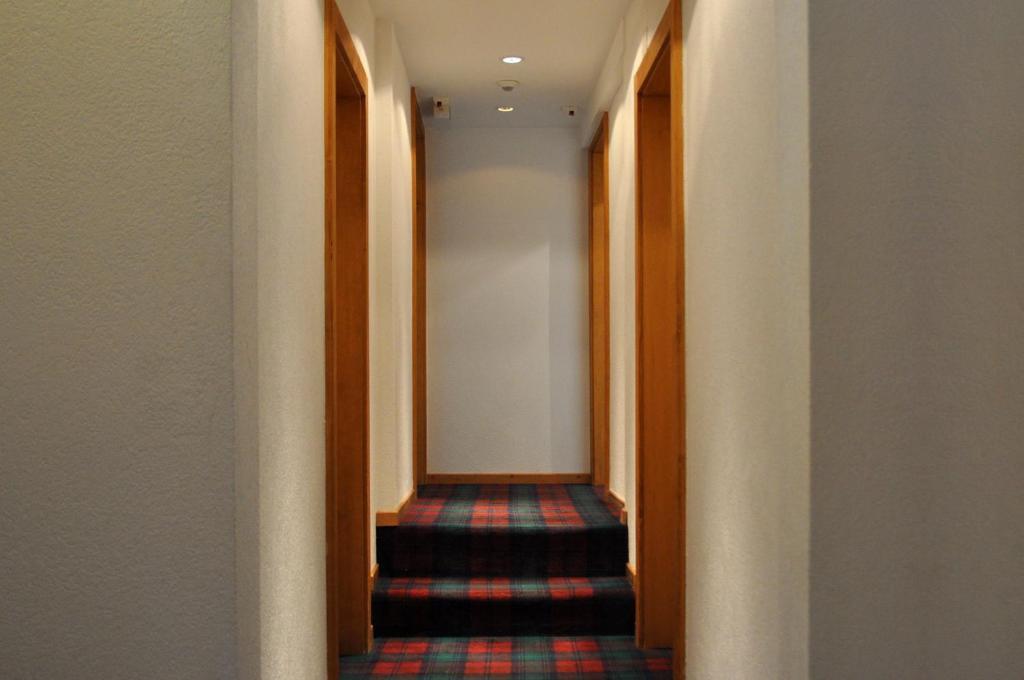 Hotel De La Paix シャンペリー エクステリア 写真