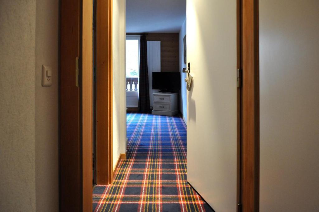 Hotel De La Paix シャンペリー 部屋 写真
