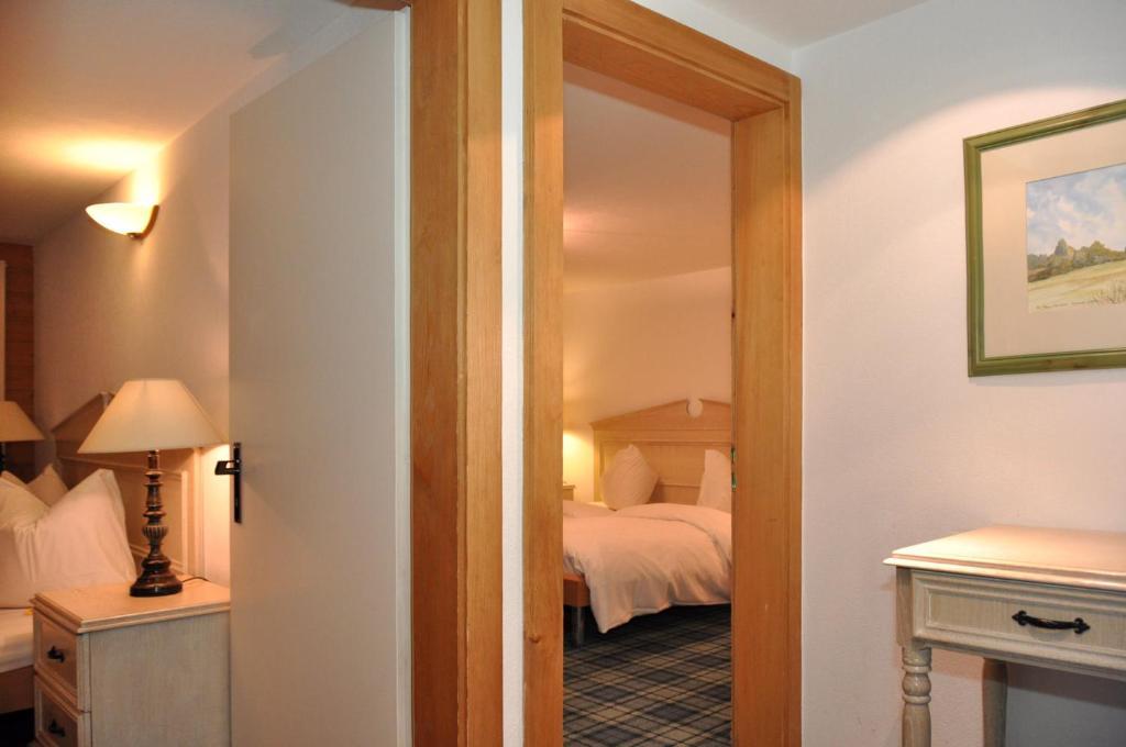 Hotel De La Paix シャンペリー 部屋 写真