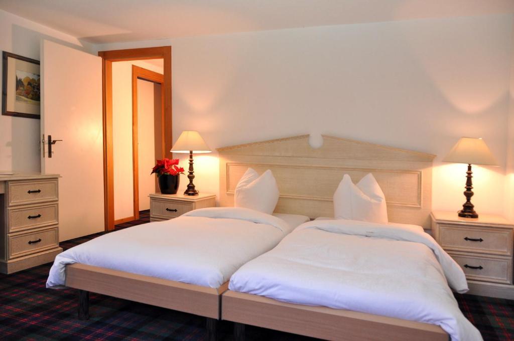 Hotel De La Paix シャンペリー 部屋 写真