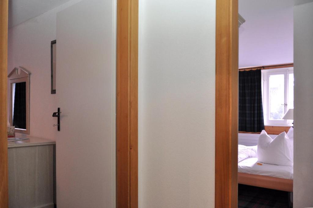 Hotel De La Paix シャンペリー 部屋 写真
