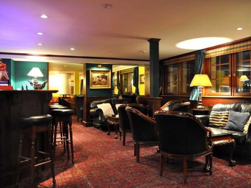 Hotel De La Paix シャンペリー エクステリア 写真